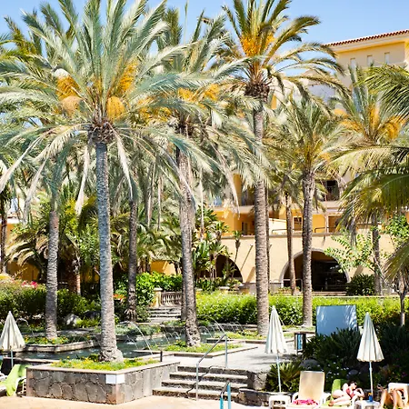 Hotell Palm Oasis