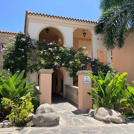 Hotell Palm Oasis